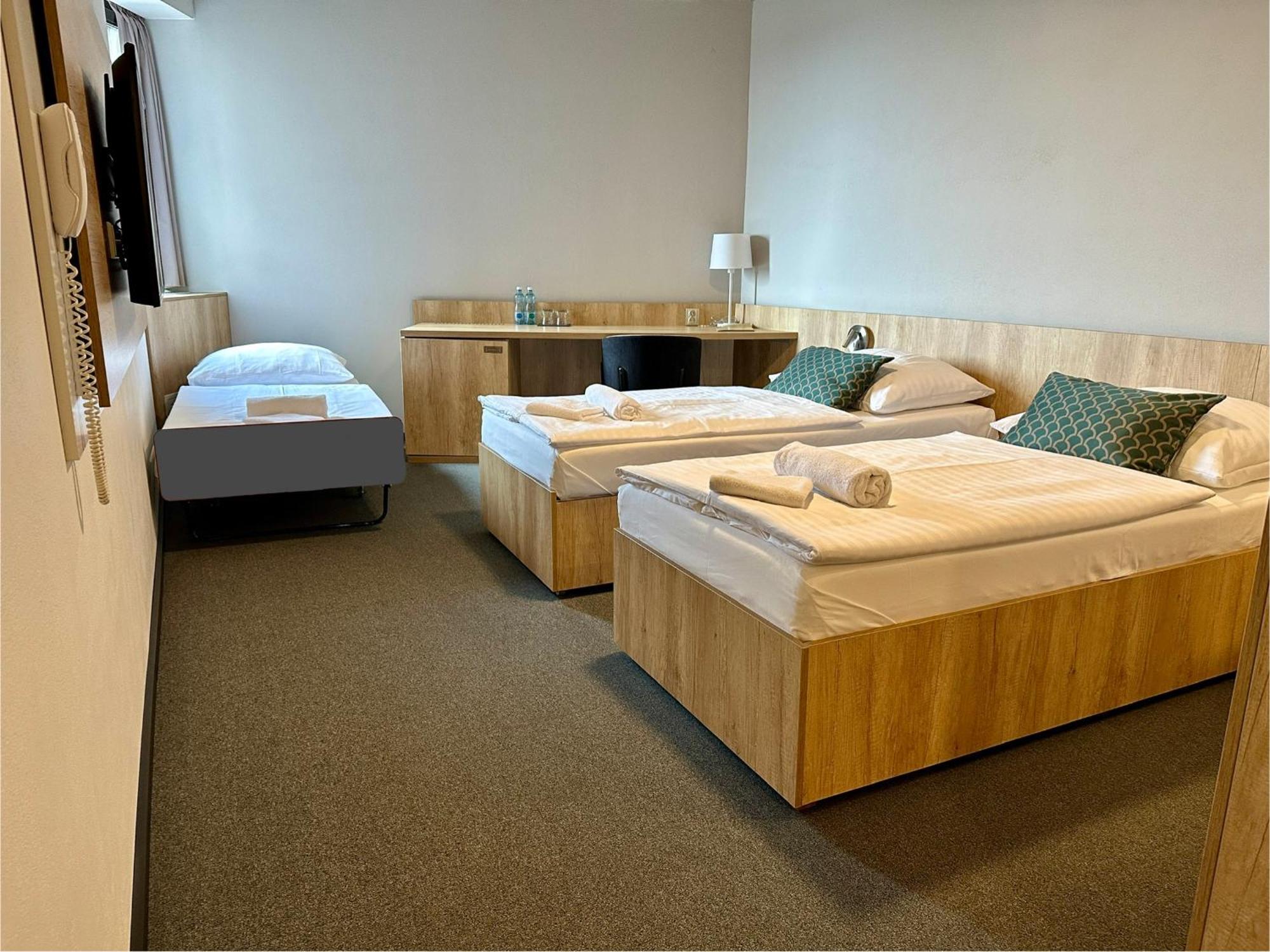 Hotel D1 Ostrovacice Ngoại thất bức ảnh